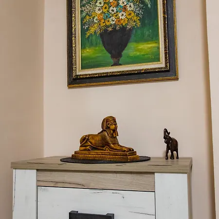 Stan Konjarnik Белград